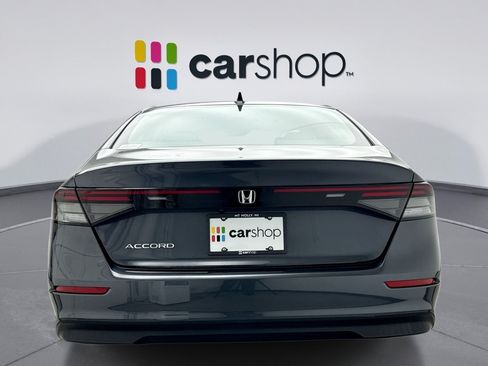 Used 2023 Honda Accord EX image 4