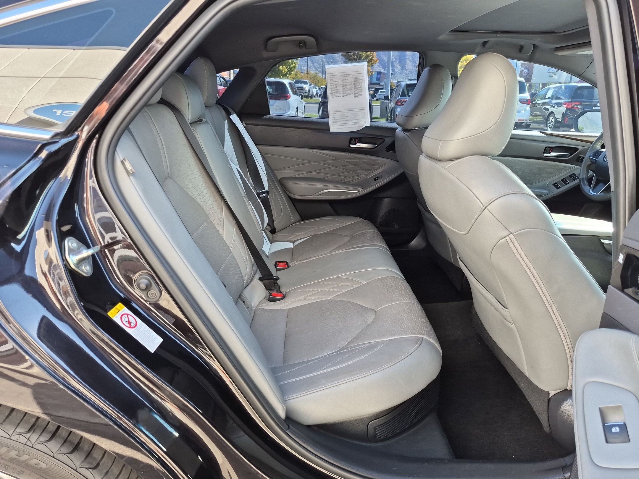 Used 2019 Toyota Avalon Limited w/ Advanced Safety Package FWD image 33