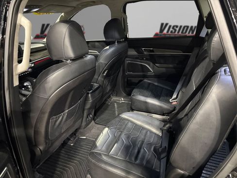Certified 2022 Kia Telluride SX w/ SX Prestige Package image 10