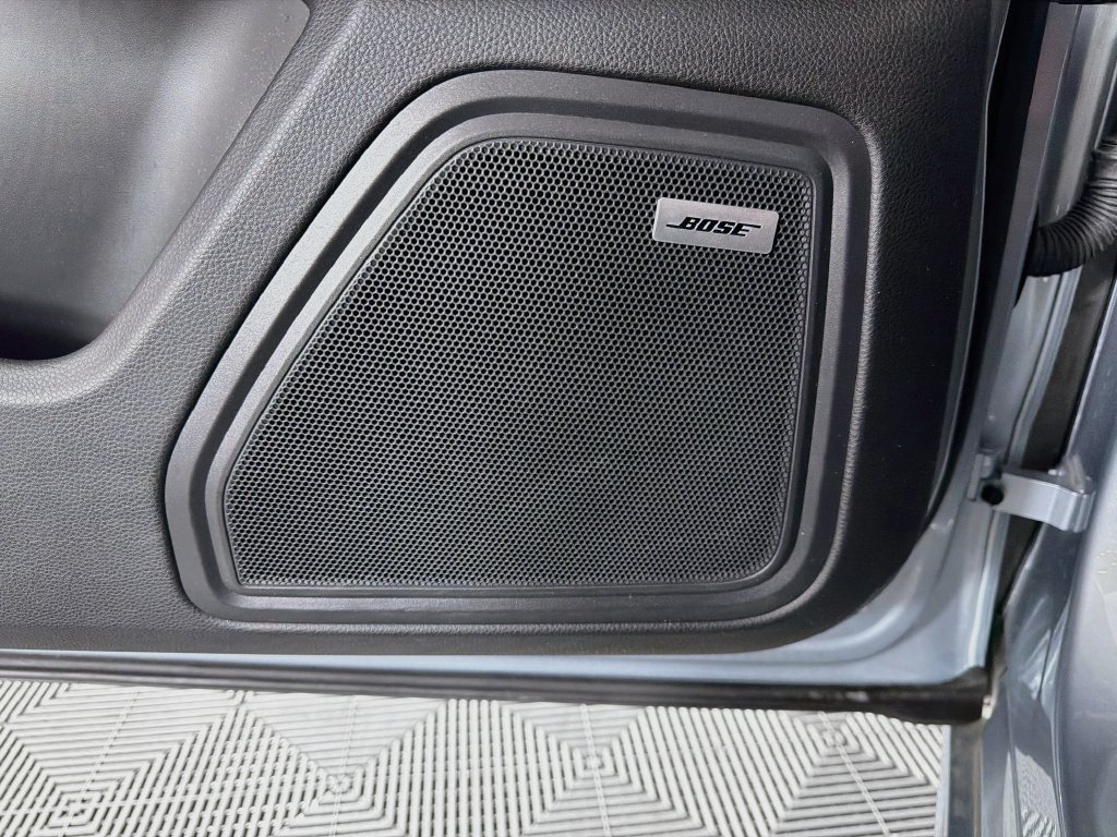 Certified 2024 Porsche Macan GTS AWD/4WD image 21