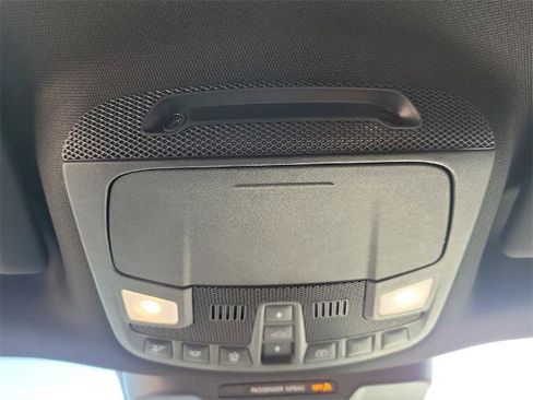 Certified 2024 Ford Expedition Platinum image 32