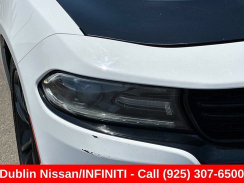Used 2018 Dodge Charger R/T w/ Blacktop Package RWD image 43