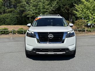 Certified 2025 Nissan Pathfinder Platinum FWD video 2