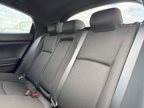 Used 2018 Honda Civic EX image 29