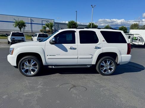Used 2007 Chevrolet Tahoe LT w/ LT Preferred Equipment Group AWD/4WD image 7