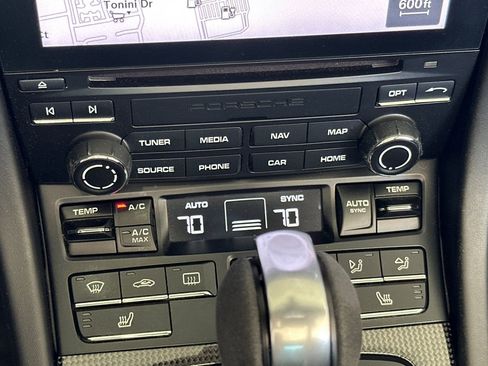 Used 2018 Porsche 911 Targa 4 GTS image 25