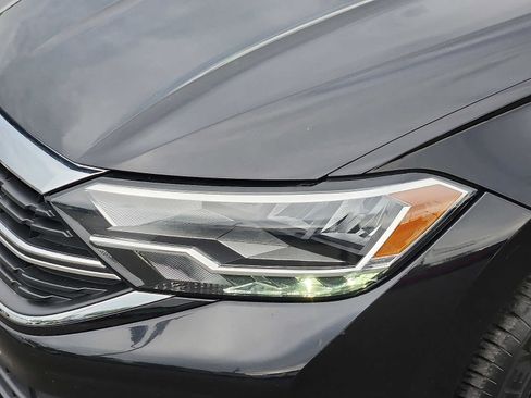Used 2024 Volkswagen Jetta S FWD image 9