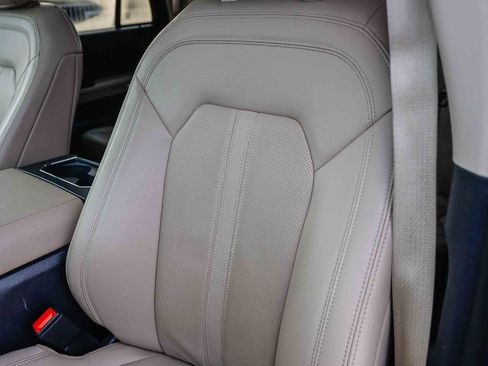 Used 2024 Ford Expedition Max Limited image 27