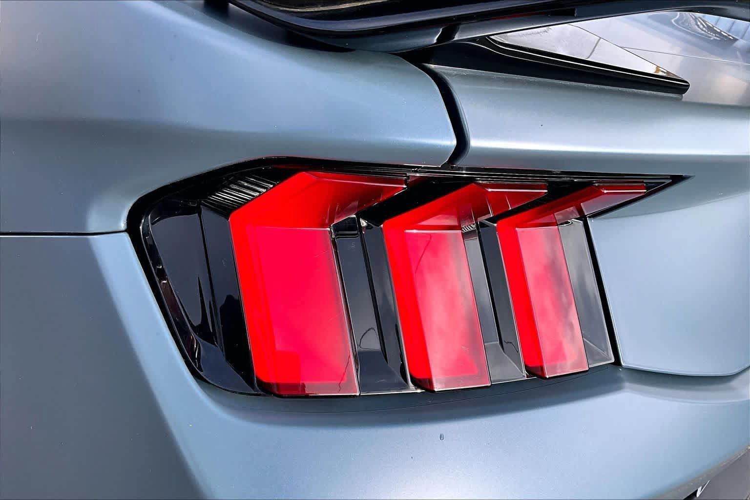 Used 2024 Ford Mustang Dark Horse RWD image 32