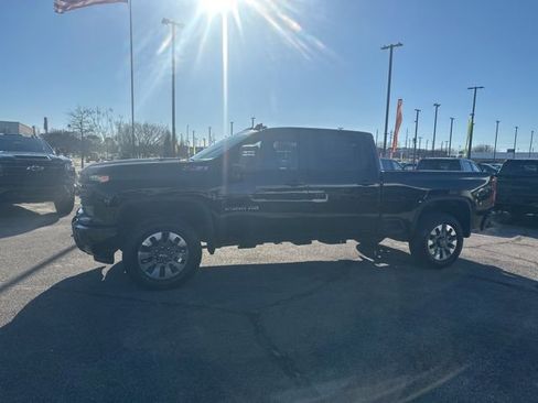 New 2026 Chevrolet Silverado 2500 Custom w/ Custom Value Package AWD/4WD image 6