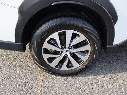 Certified 2024 Subaru Outback Premium AWD/4WD image 39