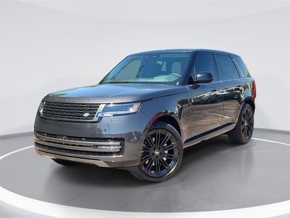 New 2025 Land Rover Range Rover SE