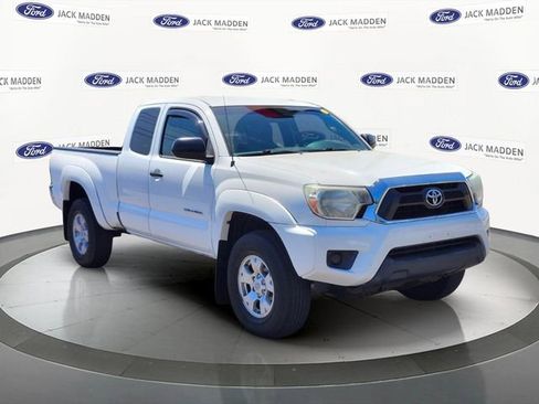 Used 2015 Toyota Tacoma 4x4 Access Cab w/ SR5 Package image 7