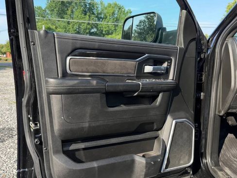 Used 2022 RAM 2500 Laramie w/ Night Edition AWD/4WD image 22