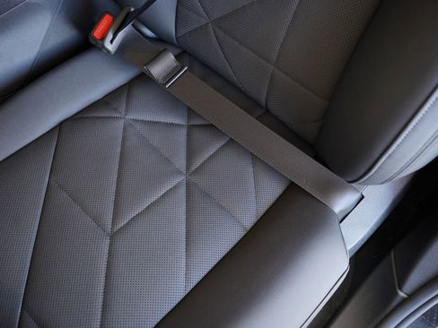 New 2026 BMW iX xDrive45 w/ Premium Package image 12