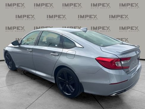 Used 2020 Honda Accord Sport image 2