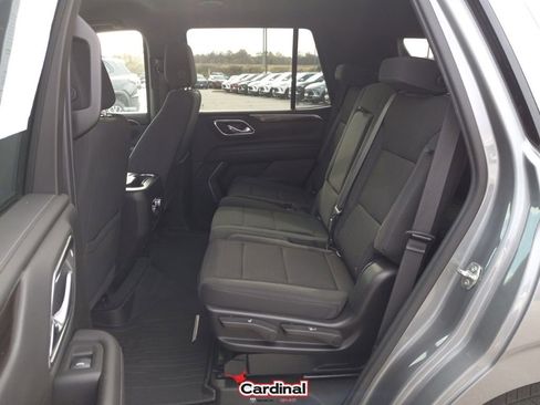 Used 2021 GMC Yukon SLE image 21
