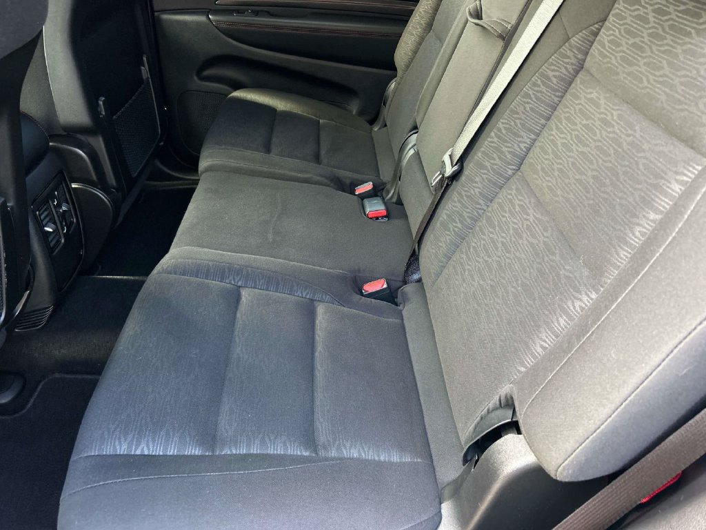 Used 2024 Dodge Durango R/T w/ Blacktop Package AWD/4WD image 26