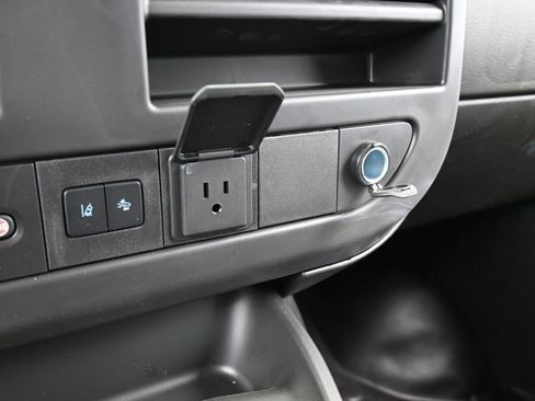 New 2025 Chevrolet Express 3500 Extended w/ Driver Convenience Package image 20