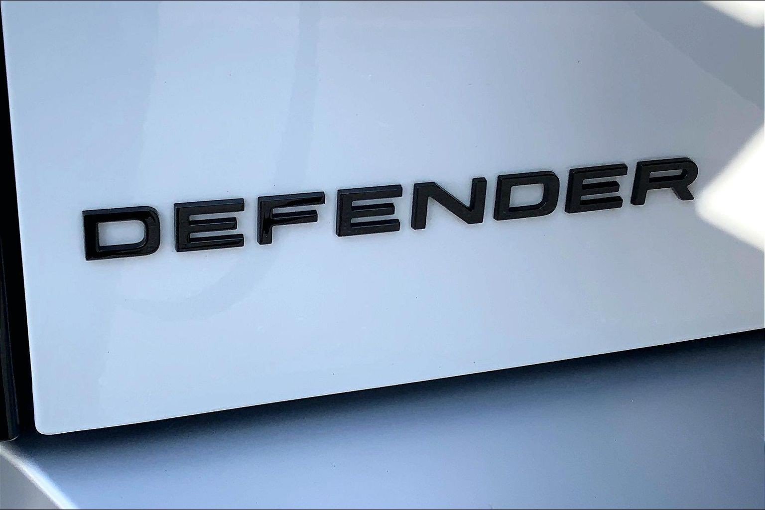 Certified 2024 Land Rover Defender 110 S AWD/4WD image 9