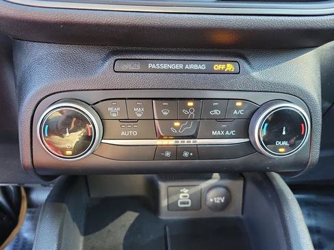 Used 2025 Ford Escape Active image 12