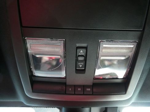 Used 2022 Dodge Challenger R/T Scat Pack image 25