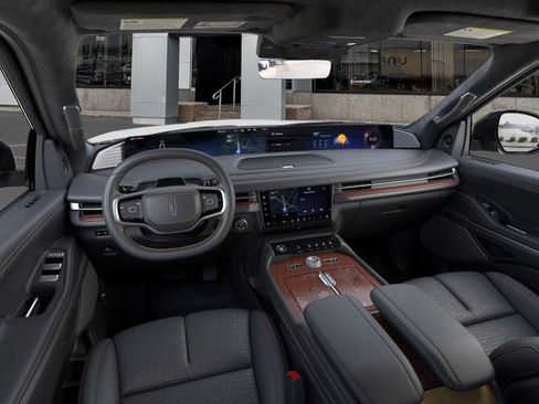 New 2026 Lincoln Navigator Black Label AWD/4WD image 9