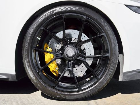 Used 2022 Porsche 911 GT3 image 19