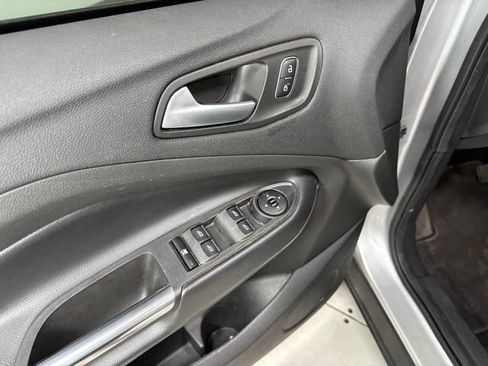 Used 2018 Ford Escape SE AWD/4WD image 11