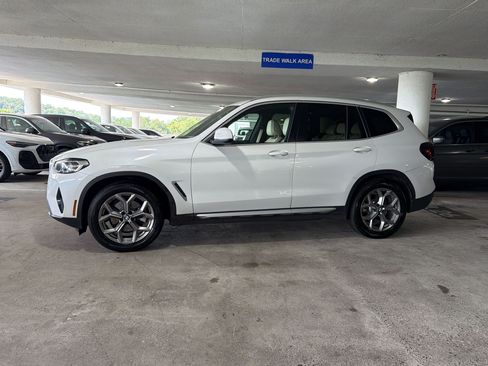 Used 2022 BMW X3 sDrive30i RWD image 2
