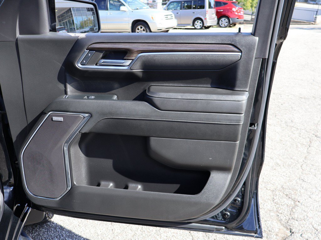 Used 2024 Chevrolet Silverado 1500 LT Trail Boss w/ Convenience Package II AWD/4WD image 23