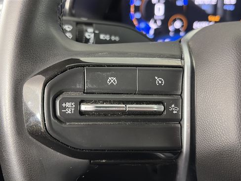 Certified 2024 Chevrolet Colorado LT w/ LT Convenience Package AWD/4WD image 34