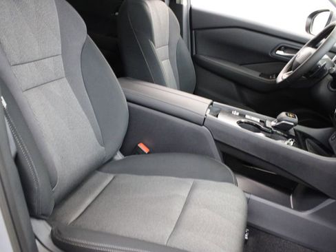 New 2026 Nissan Rogue SV FWD image 22