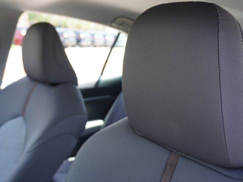 Used 2020 Toyota Camry LE FWD image 23