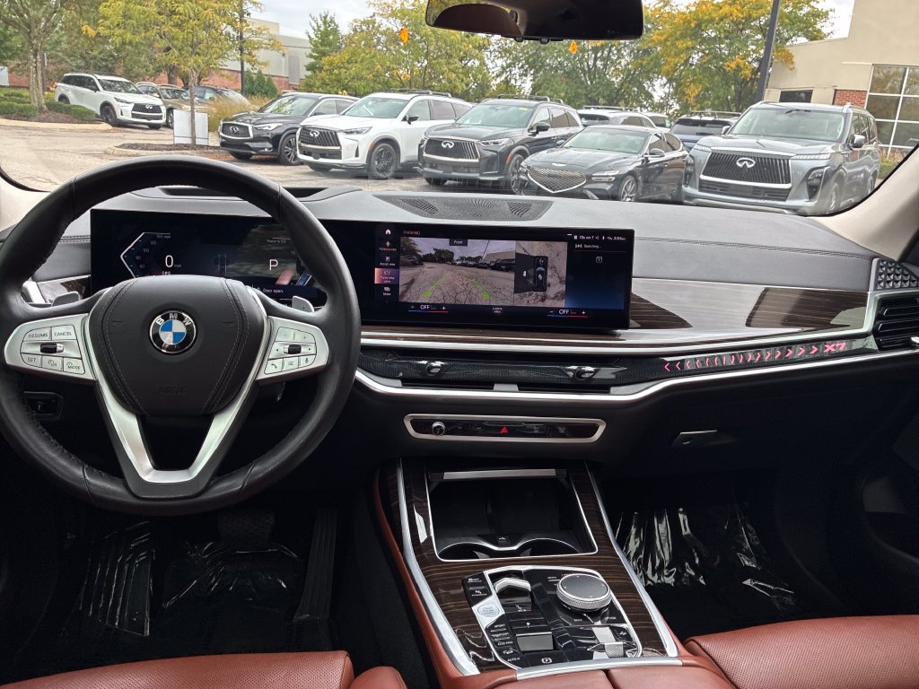 Used 2023 BMW X7 xDrive40i AWD/4WD image 13