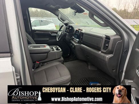 Used 2024 Chevrolet Silverado 1500 LT image 26