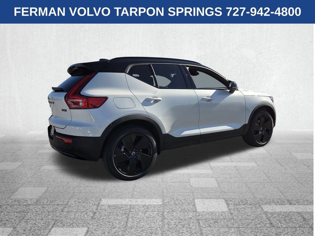 New 2026 Volvo XC40 B5 Ultra w/ Protection Package Premier AWD/4WD image 10