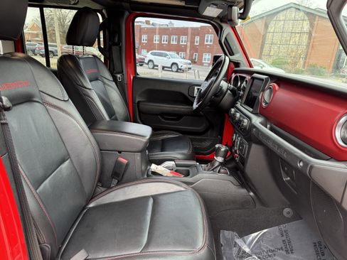 Used 2021 Jeep Wrangler Unlimited Rubicon image 37