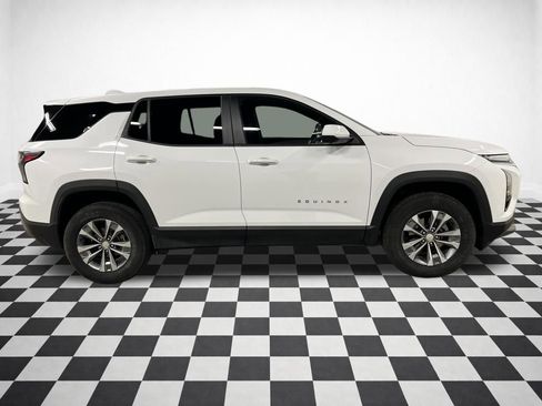 Certified 2025 Chevrolet Equinox LT w/ Safety and Technology Package AWD/4WD image 2