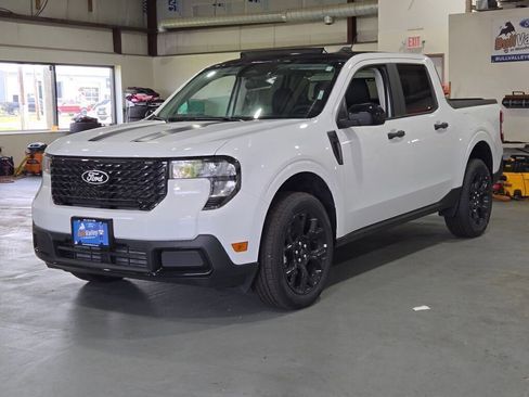 New 2025 Ford Maverick XLT w/ XLT Luxury Package image 5