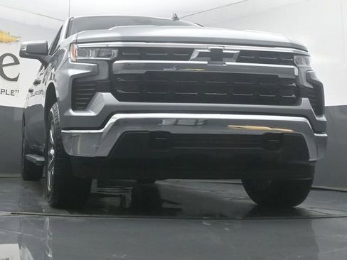 New 2026 Chevrolet Silverado 1500 LT image 3