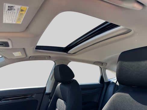 Certified 2023 Honda Civic EX image 25