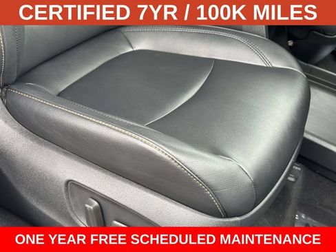 Used 2022 Toyota Sienna XLE Woodland Edition AWD/4WD image 10