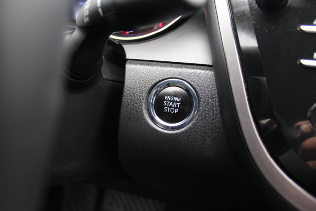 Used 2019 Toyota Camry XSE FWD image 38