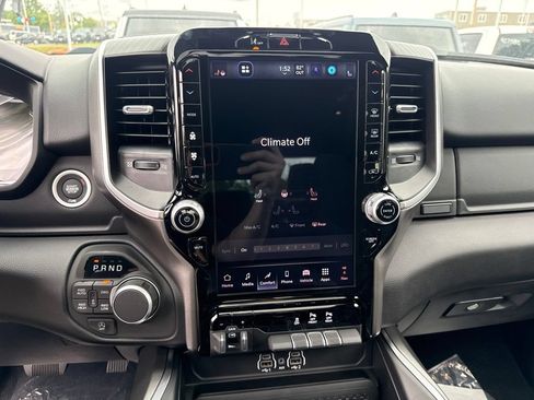 New 2026 RAM 1500 Big Horn AWD/4WD image 12