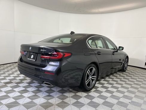 Used 2023 BMW 530i xDrive 530i xDrive w/ Premium Package image 7