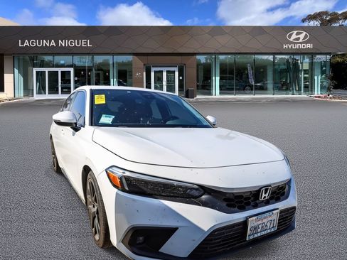 Used 2024 Honda Civic Sport Touring image 1
