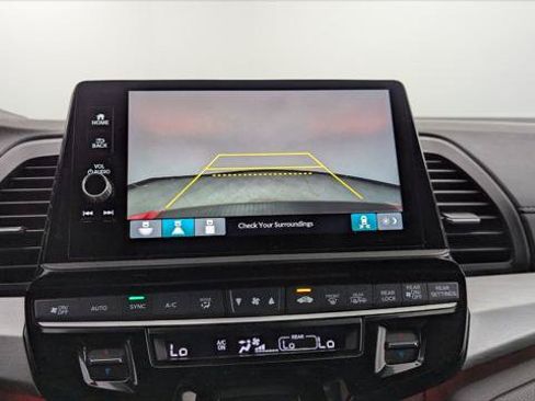 Used 2025 Honda Odyssey Sport-L image 29