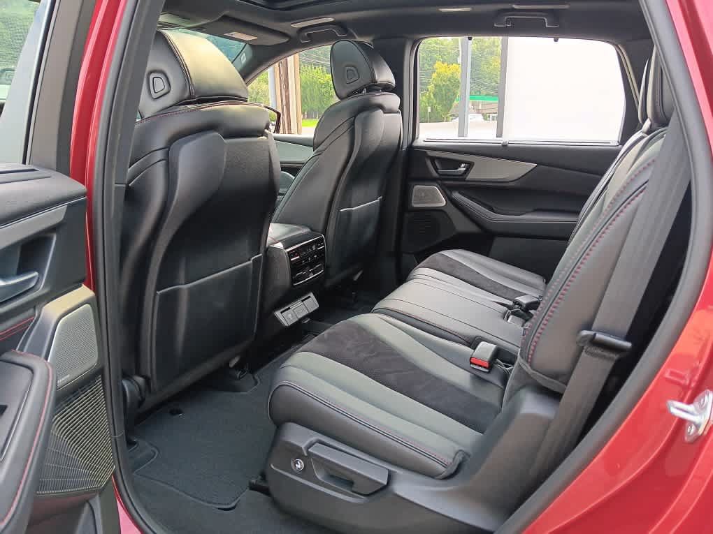 Used 2025 Acura MDX A-Spec AWD/4WD image 15