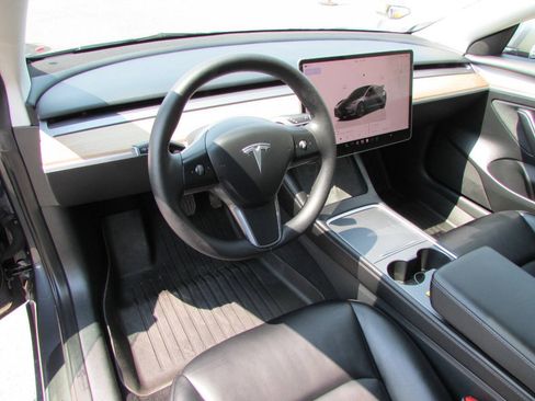 Used 2023 Tesla Model 3 Standard Range RWD image 14